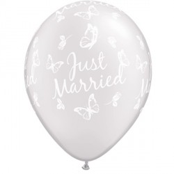 Just Married Butterflies-a-round 11" Pearl White (25ct) Yhh